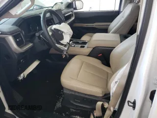 2023 Ford Expedition Max XLT с VIN 1FMJK1H82PEA06745, выставлен на аукционе Copart как лот 39510944 с пробегом 19 125 миль миль и Чистый • Clean title. История ставок и продаж доступна на DreamBid. Изображение 7.