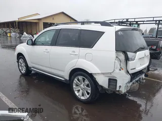 2011 Mitsubishi Outlander SE z VIN JA4AS3AW3BU019148, wystawiony jako IAAI lot #41851004 z przebiegiem 88 989 mil mil oraz . Historia ofert i sprzedaży dostępna na DreamBid. Obrazek 3.