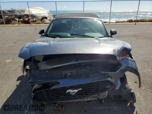 2017 Ford Mustang V6 with VIN 1FATP8EM8H5286333, listed as a Copart auction lot 89166155 with 98,391 mi miles and Salvage Title. Bid and sale history available at carsss.com. Image 5.
