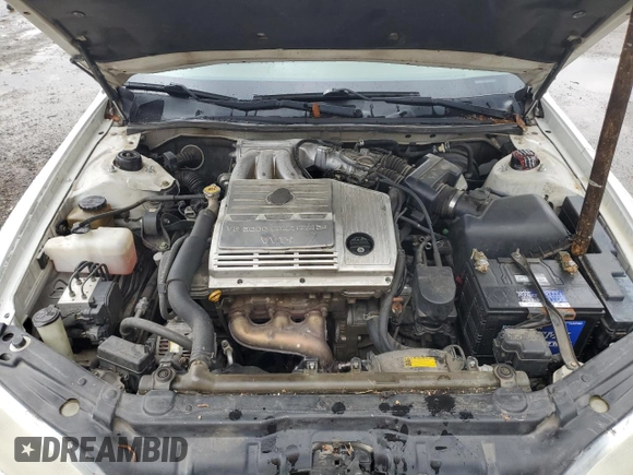 2001 Lexus ES 300 with VIN JT8BF28G510319575, listed as a Copart auction lot 54321275 with 139,224 mi miles and Non Repairable. Bid and sale history available at DreamBid. Image 11.