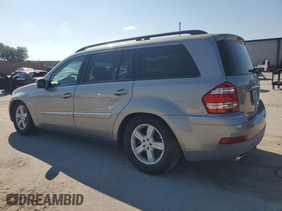 2007 Mercedes-Benz GL-Class with VIN 4JGBF71E47A203001, listed as a Copart auction lot 72406664 with 200,229 mi miles and Clean Title. Bid and sale history available at carsss.com. Image 2.