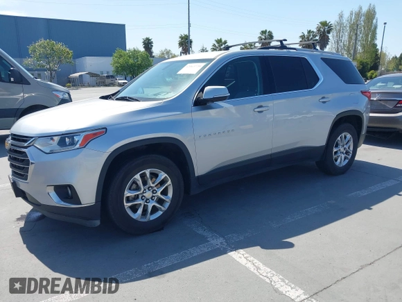 2018 Chevrolet Traverse LT Cloth with VIN 1GNEVGKW6JJ260309, listed as a IAAI auction lot 42063720 with 114,855 mi miles. Bid and sale history available at carsss.com. Image 2.