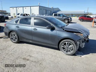 2022 Kia Forte LXS with VIN 3KPF24AD9NE436423, listed as a Copart auction lot 47824565 with 38,229 mi miles and Salvage Title. Bid and sale history available at carsss.com. Image 4.