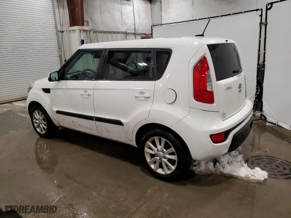 2012 Kia Soul + with VIN KNDJT2A61C7425121, listed as a Copart auction lot 45560815 with 208,833 mi miles and Clean Title. Bid and sale history available at carsss.com. Image 2.