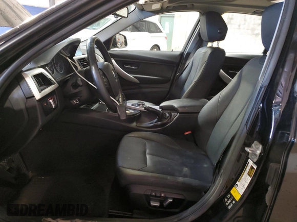 2018 BMW 3 Series 320i xDrive with VIN WBA8E5G56JNV02449, listed as a Copart auction lot 48788795 with 117,474 mi miles and Salvage Title. Bid and sale history available at carsss.com. Image 7.