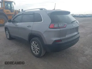 2019 Jeep Cherokee Latitude with VIN 1C4PJLCB8KD366438, listed as a IAAI auction lot 41851154 with 47,637 mi miles. Bid and sale history available at carsss.com. Image 3.
