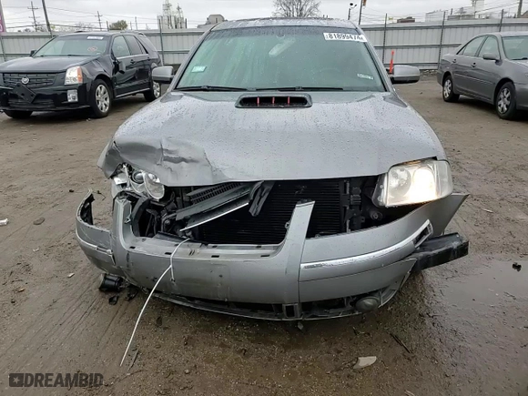 2003 Volkswagen Passat GLX with VIN WVWRH63B83P446795, listed as a Copart auction lot 81899474 with 167,828 mi miles and Salvage Title. Bid and sale history available at carsss.com. Image 11.