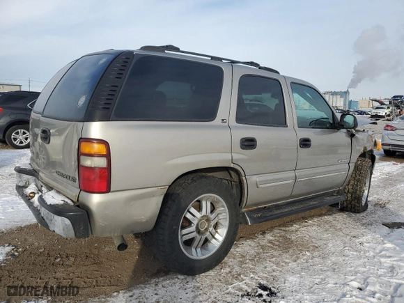 2000 Chevrolet New Tahoe LT with VIN 1GNEK13T2YJ190795, listed as a Copart auction lot 45764285 with NaN miles and Salvage Title. Bid and sale history available at carsss.com. Image 3.