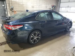 2019 Toyota Camry LE with VIN 4T1B11HKXKU694625, listed as a Copart auction lot 53539295 with 188,877 mi miles and Clean Title. Bid and sale history available at carsss.com. Image 3.
