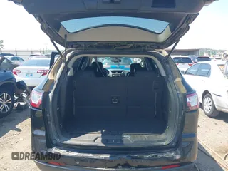 2015 Chevrolet Traverse LT with VIN 1GNKVHKD3FJ153829, listed as a IAAI auction lot 40208737 with 177,593 mi miles and . Bid and sale history available at DreamBid. Image 8.