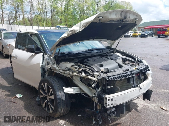2017 Nissan Maxima SV z VIN 1N4AA6AP3HC434557, wystawiony jako IAAI lot #42203547 z przebiegiem 121 518 mil mil oraz . Historia ofert i sprzedaży dostępna na DreamBid. Obrazek 6.