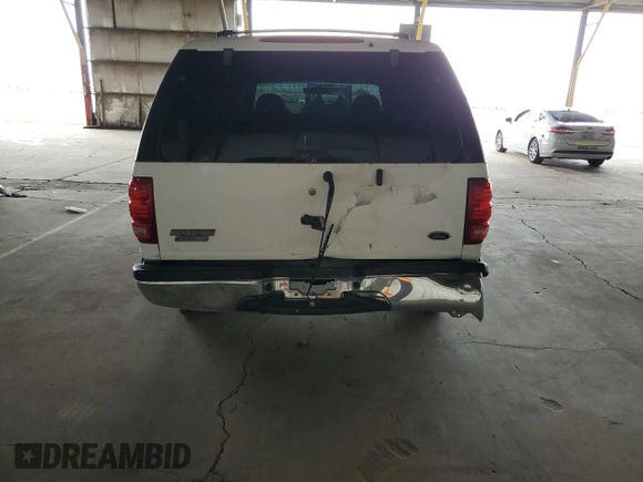 1999 Ford Expedition XLT with VIN 1FMRU1764XLB55389, listed as a Copart auction lot 58590025 with Not provided miles and Salvage title. Bid and sale history available at DreamBid. Image 6.