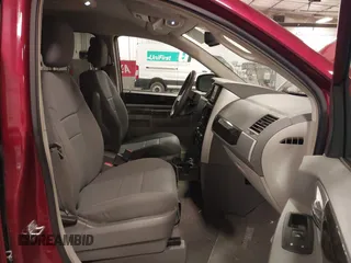 2010 Dodge Grand Caravan Crew with VIN 2D4RN6DX8AR403138, listed as a IAAI auction lot 41937966 with 137,060 mi miles and . Bid and sale history available at DreamBid. Image 5.