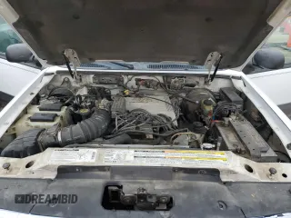 2000 Mercury Mountaineer with VIN 4M2ZU86P4YUJ26343, listed as a Copart auction lot 86396084 with 187,140 mi miles and Salvage title. Bid and sale history available at DreamBid. Image 12.
