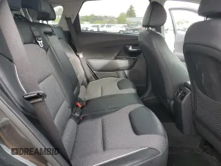 2022 Kia Niro S with VIN KNDCC3LG5N5160738, listed as a Copart auction lot 44829955 with 41,585 mi miles and Salvage Title. Bid and sale history available at DreamBid. Image 11.