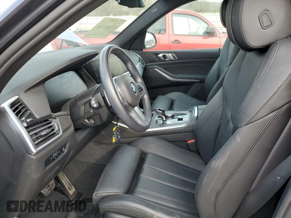 2022 BMW X5 xDrive40i with VIN 5UXCR6C0XN9M91261, listed as a Copart auction lot 45129823 with 8,786 mi miles and . Bid and sale history available at DreamBid. Image 7.