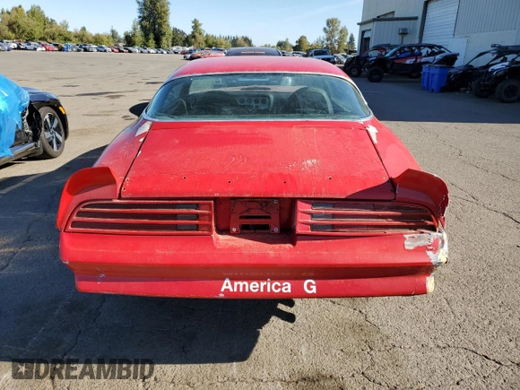 1975 Pontiac Firebird z VIN 2U87S5N582923, wystawiony jako Copart lot #72821784 z przebiegiem 37 718 mil mil oraz Czysty tytuł • Clean title. Historia ofert i sprzedaży dostępna na DreamBid. Obrazek 6.