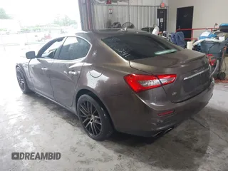 2015 Maserati Ghibli S Q4 z VIN ZAM57RTA3F1146241, wystawiony jako IAAI lot #42251953 z przebiegiem 133 411 mil mil oraz . Historia ofert i sprzedaży dostępna na DreamBid. Obrazek 14.