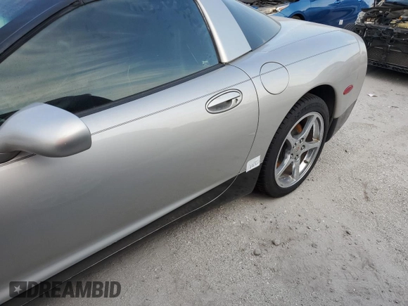 2004 Chevrolet Corvette with VIN 1G1YY22GX45132265, listed as a Copart auction lot 76516764 with 0 mi miles and Salvage Title. Bid and sale history available at carsss.com. Image 12.