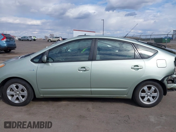 2008 Toyota Prius with VIN JTDKB20U883304818, listed as a IAAI auction lot 41884464 with 152,568 mi miles. Bid and sale history available at carsss.com. Image 14.