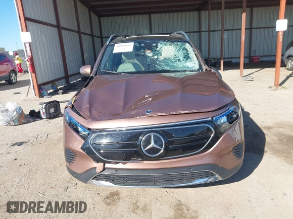 2023 Mercedes-Benz EQB 350 z VIN W1N9M1DB8PN016899, wystawiony jako IAAI lot #40928016 z przebiegiem 37 293 mil mil oraz . Historia ofert i sprzedaży dostępna na DreamBid. Obrazek 12.