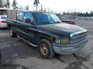 2001 Dodge Ram 1500 with VIN 1B7HC13Z11J549261, listed as a IAAI auction lot 41948148 with 241,326 mi miles. Bid and sale history available at carsss.com. Image 1.
