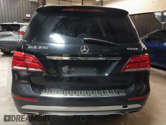 2016 Mercedes-Benz GLE 350 с VIN 4JGDA5HB3GA741275, выставлен на аукционе IAAI как лот 42284856 с пробегом 92 807 миль миль и . История ставок и продаж доступна на DreamBid. Изображение 16.