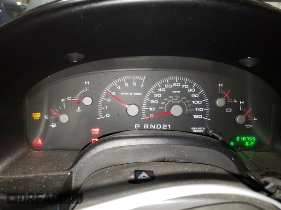2003 Ford Expedition Special Service with VIN 1FMPU16L83LB70292, listed as a Copart auction lot 48253415 with 210,755 mi miles and Salvage Title. Bid and sale history available at carsss.com. Image 9.