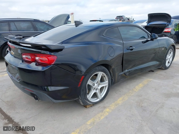 2019 Chevrolet Camaro 1LT with VIN 1G1FB1RS9K0154815, listed as a IAAI auction lot 41486750 with 55,976 mi miles. Bid and sale history available at carsss.com. Image 4.