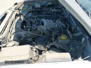 1998 Nissan Pathfinder XE with VIN JN8AR05Y8WW283153, listed as a IAAI auction lot 42533721 with 205,617 mi miles and . Bid and sale history available at DreamBid. Image 12.