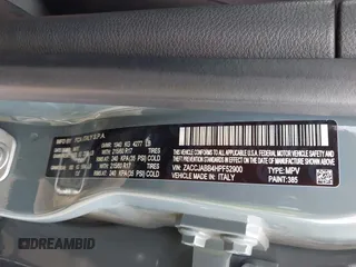 2017 Jeep Renegade Latitude z VIN ZACCJABB4HPF52900, wystawiony jako IAAI lot #42240340 z przebiegiem 110 658 mil mil oraz . Historia ofert i sprzedaży dostępna na DreamBid. Obrazek 9.