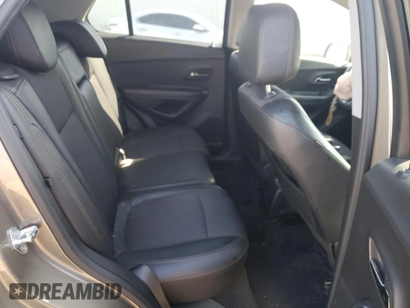 2022 Chevrolet Trax LT with VIN KL7CJPSM2NB530112, listed as a Copart auction lot 49282564 with 0 mi miles and Salvage Title. Bid and sale history available at carsss.com. Image 10.