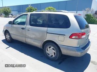 2001 Toyota Sienna LE z VIN 4T3ZF13C11U365141, wystawiony jako IAAI lot #42336826 z przebiegiem 347 176 mil mil oraz . Historia ofert i sprzedaży dostępna na DreamBid. Obrazek 3.
