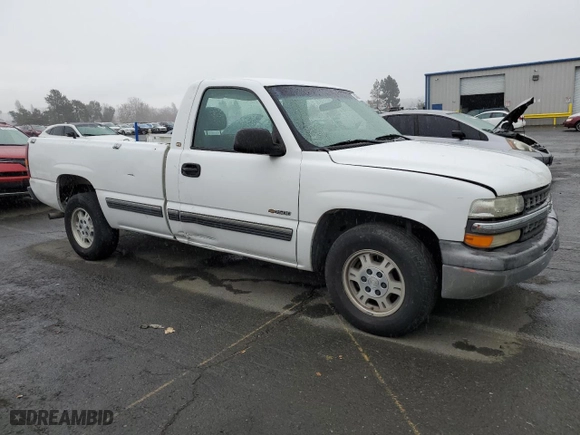 2000 Chevrolet Silverado 1500 with VIN 1GCEC14W8YE144881, listed as a Copart auction lot 84852304 with 0 mi miles and Salvage Title. Bid and sale history available at carsss.com. Image 5.