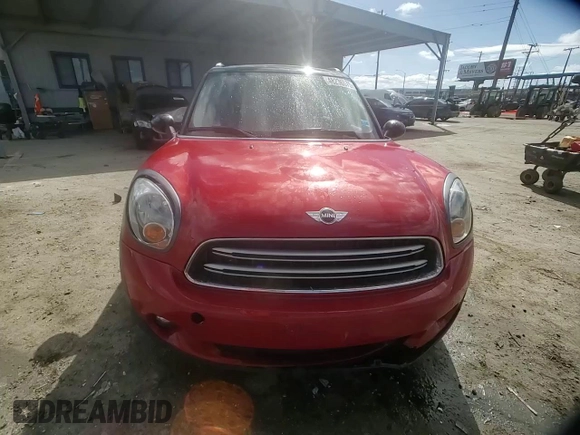 2015 MINI Countryman with VIN WMWZB3C58FWR44187, listed as a Copart auction lot 48236575 with 84,791 mi miles and Salvage Title. Bid and sale history available at DreamBid. Image 11.