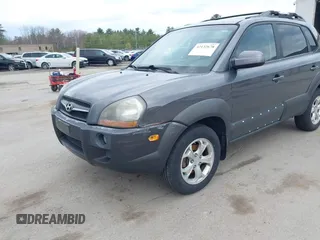 2009 Hyundai Tucson Limited with VIN KM8JN12D39U001608, listed as a IAAI auction lot 42132678 with 182,337 mi miles. Bid and sale history available at carsss.com. Image 6.