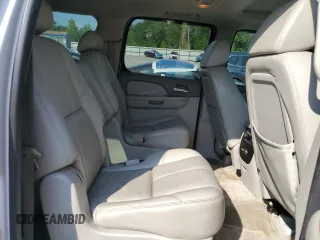2007 Chevrolet Suburban LTZ with VIN 1GNFK16Y77R376764, listed as a Copart auction lot 64812405 with 223,464 mi miles and Clean title. Bid and sale history available at DreamBid. Image 11.