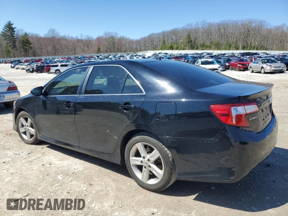 2014 Toyota Camry L with VIN 4T1BF1FK6EU798103, listed as a Copart auction lot 52677075 with 147,735 mi miles and Clean Title. Bid and sale history available at carsss.com. Image 2.