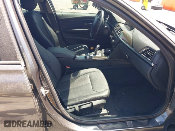 2015 BMW 3 Series 320i with VIN WBA3B1C53FK138209, listed as a IAAI auction lot 42333963 with 95,949 mi miles and . Bid and sale history available at DreamBid. Image 5.