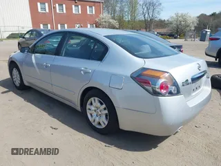 2012 Nissan Altima 2.5 S with VIN 1N4AL2AP4CN433420, listed as a IAAI auction lot 42112989 with 190,527 mi miles. Bid and sale history available at carsss.com. Image 3.