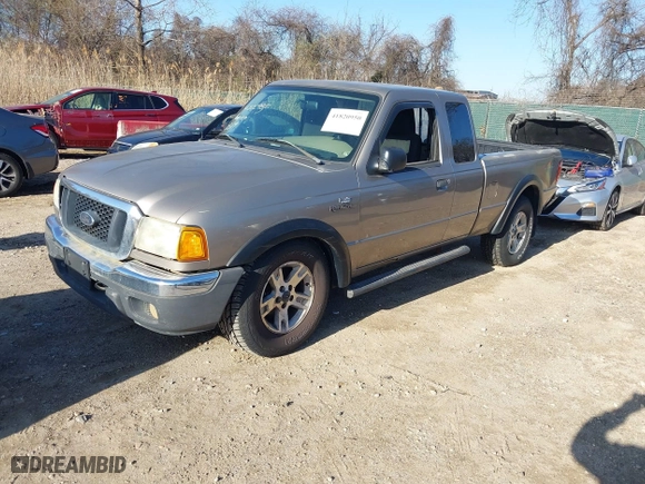 2005 Ford Ranger XLT with VIN 1FTZR45E35PA65898, listed as a IAAI auction lot 41820950 with 204,606 mi miles. Bid and sale history available at carsss.com. Image 2.