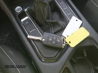 2024 Volkswagen Tiguan S z VIN 3VVRB7AX4RM226494, wystawiony jako IAAI lot #42000799 z przebiegiem 946 mil mil oraz . Historia ofert i sprzedaży dostępna na DreamBid. Obrazek 11.