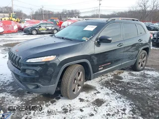 2016 Jeep Cherokee Latitude with VIN 1C4PJMCS1GW326557, listed as a IAAI auction lot 41474801 with 207,805 mi miles. Bid and sale history available at carsss.com. Image 19.