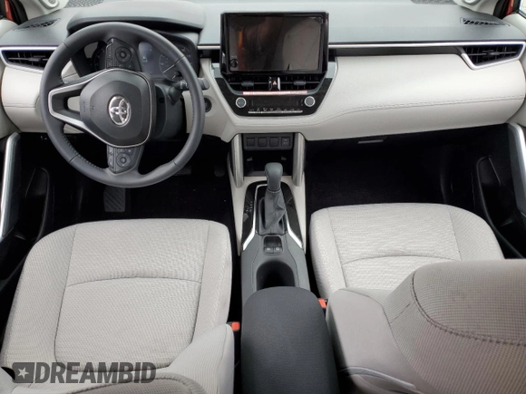 2024 Toyota Corolla Cross LE with VIN 7MUBAABG2RV120226, listed as a Copart auction lot 61014645 with 2,842 mi miles and Salvage title. Bid and sale history available at DreamBid. Image 8.
