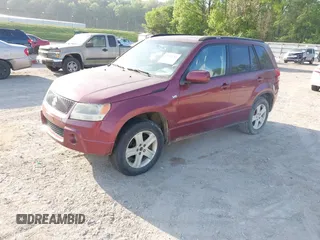 2006 Suzuki Grand Vitara Luxury z VIN JS3TD947564104838, wystawiony jako IAAI lot #42082783 z przebiegiem 122 912 mil mil oraz . Historia ofert i sprzedaży dostępna na DreamBid. Obrazek 2.