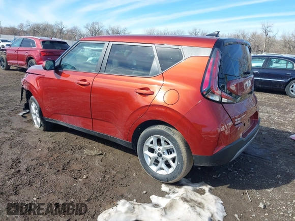 2024 Kia Soul S with VIN KNDJ23AU4R7919070, listed as a IAAI auction lot 41651670 with 3,816 mi miles and . Bid and sale history available at DreamBid. Image 3.
