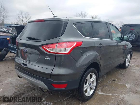 2016 Ford Escape SE with VIN 1FMCU9GXXGUC53589, listed as a IAAI auction lot 42017364 with 89,394 mi miles. Bid and sale history available at carsss.com. Image 4.