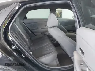 2023 Hyundai Elantra SEL z VIN KMHLM4AG2PU539271, wystawiony jako IAAI lot #42163706 z przebiegiem 29 515 mil mil oraz . Historia ofert i sprzedaży dostępna na DreamBid. Obrazek 8.