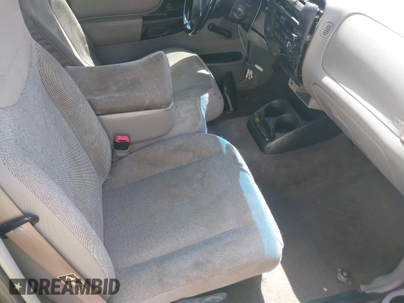 2000 Ford Ranger XL with VIN 1FTYR10V5YTB45071, listed as a IAAI auction lot 42065427 with 280,826 mi miles and . Bid and sale history available at DreamBid. Image 5.