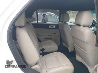 2013 Ford Explorer XLT with VIN 1FM5K7D83DGC67232, listed as a IAAI auction lot 41032227 with 151,518 mi miles. Bid and sale history available at carsss.com. Image 8.
